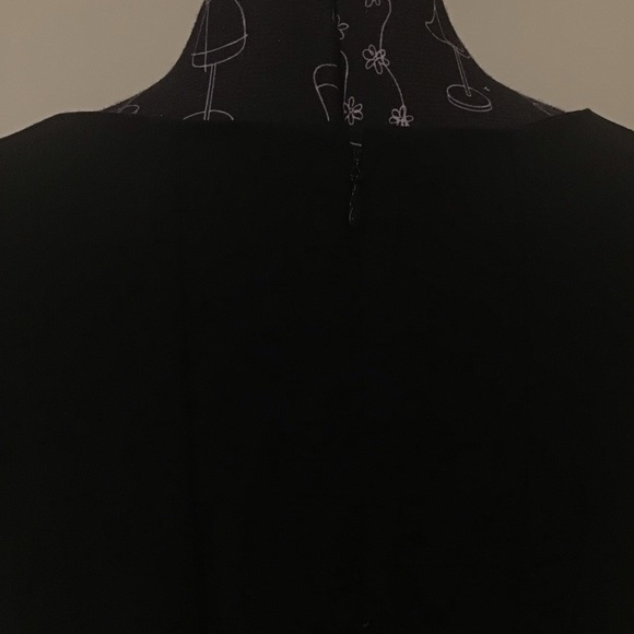 Classic Calvin Klein Black Dress with black and white details - Picture 5 of 9